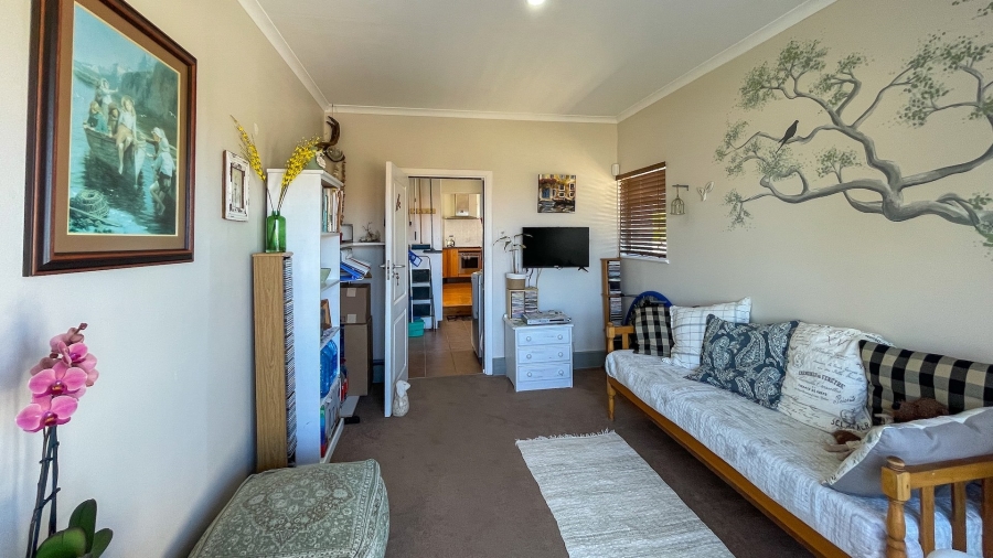 5 Bedroom Property for Sale in Hersham Western Cape